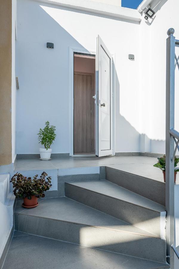 M City Apartments 100M From The Beach Chania  Eksteriør billede