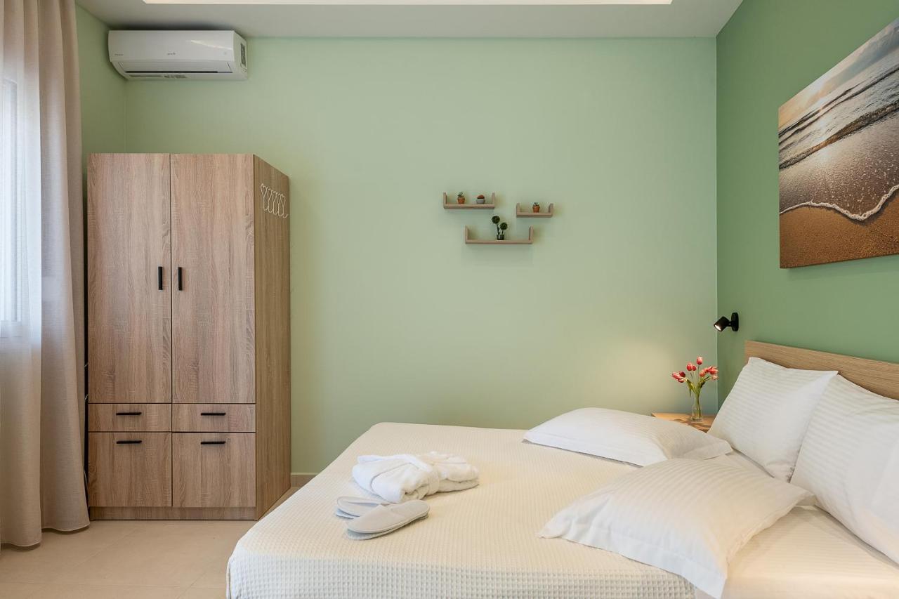 M City Apartments 100M From The Beach Chania  Eksteriør billede