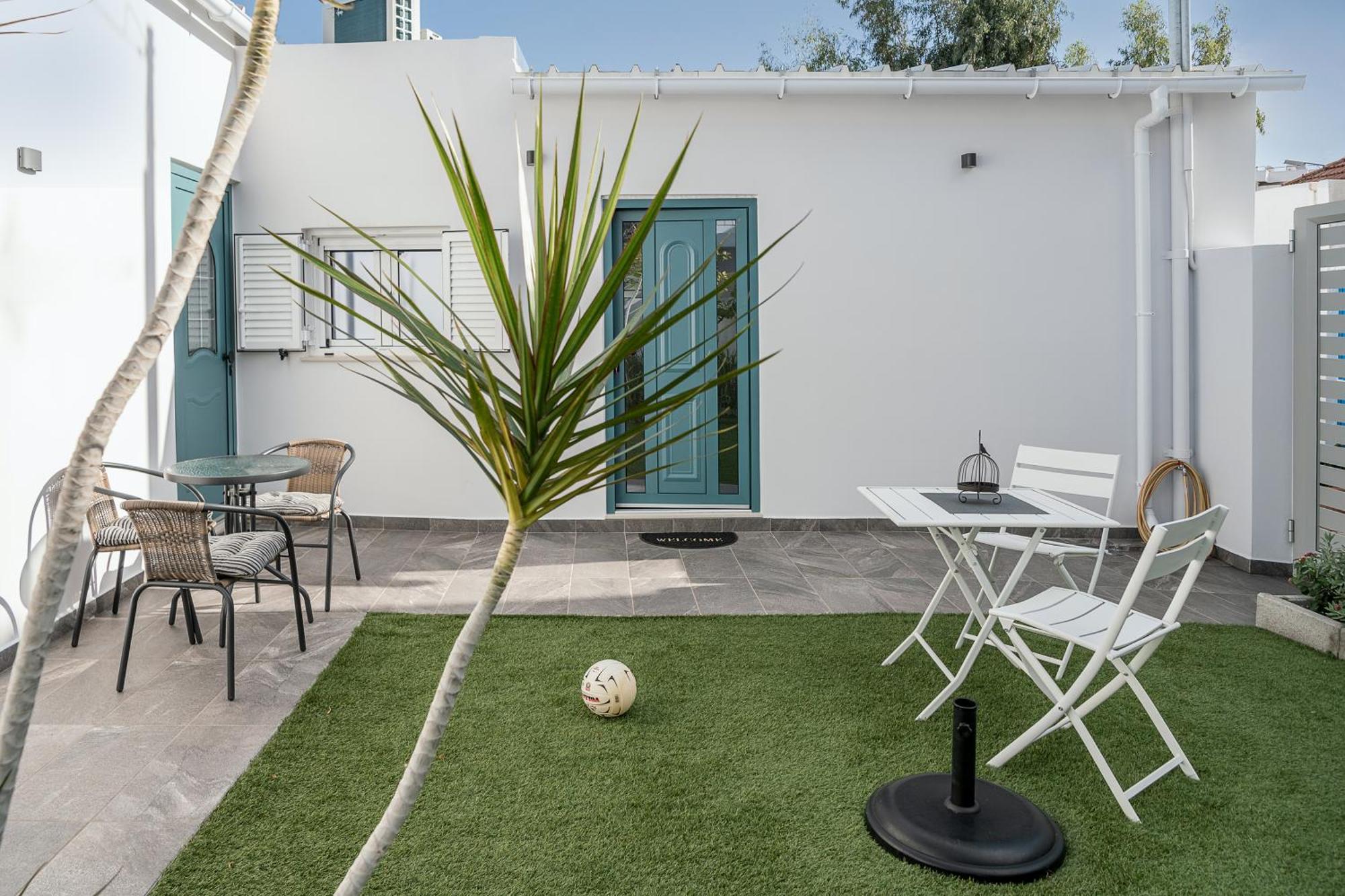 M City Apartments 100M From The Beach Chania  Eksteriør billede