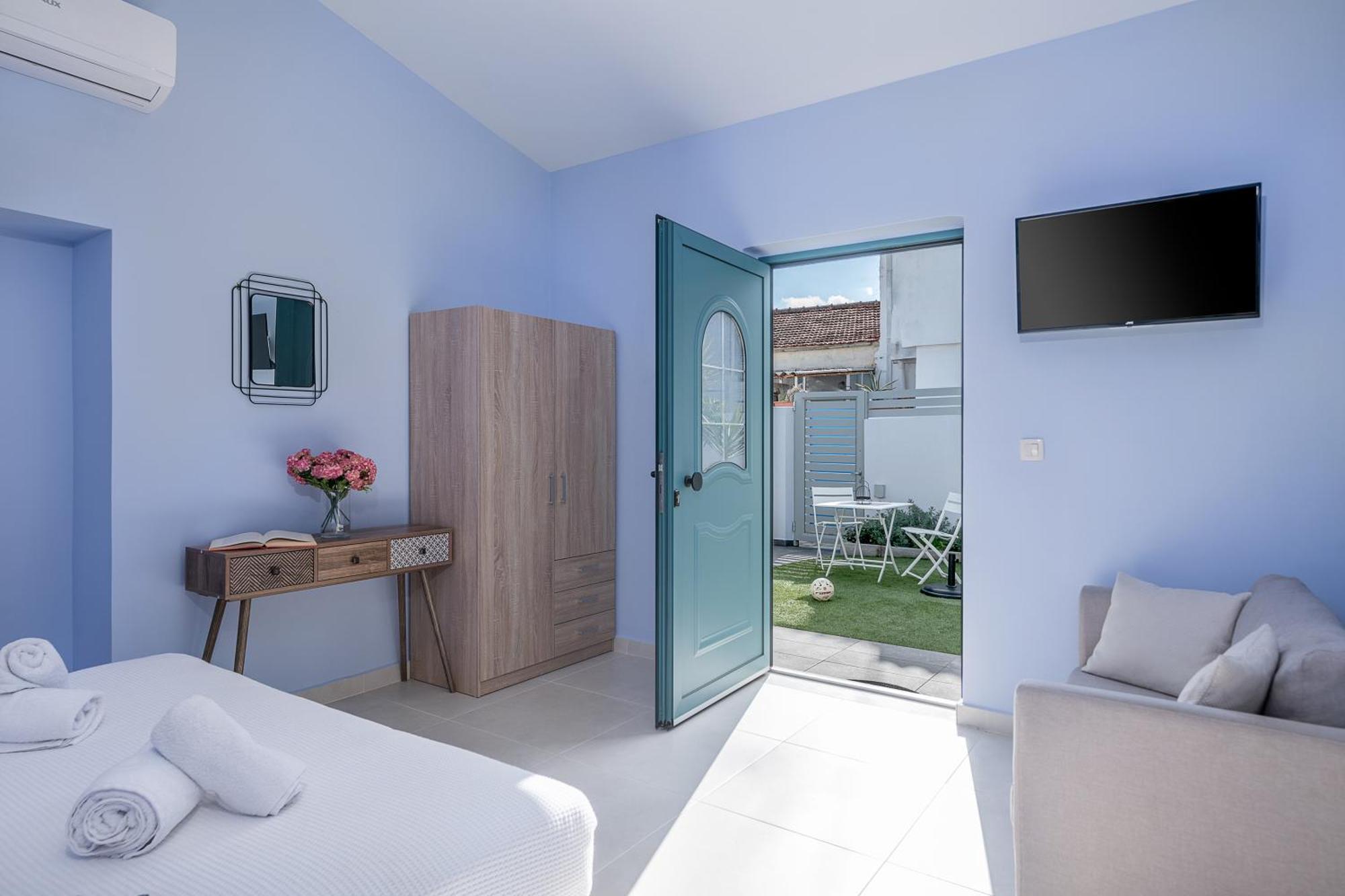 M City Apartments 100M From The Beach Chania  Eksteriør billede